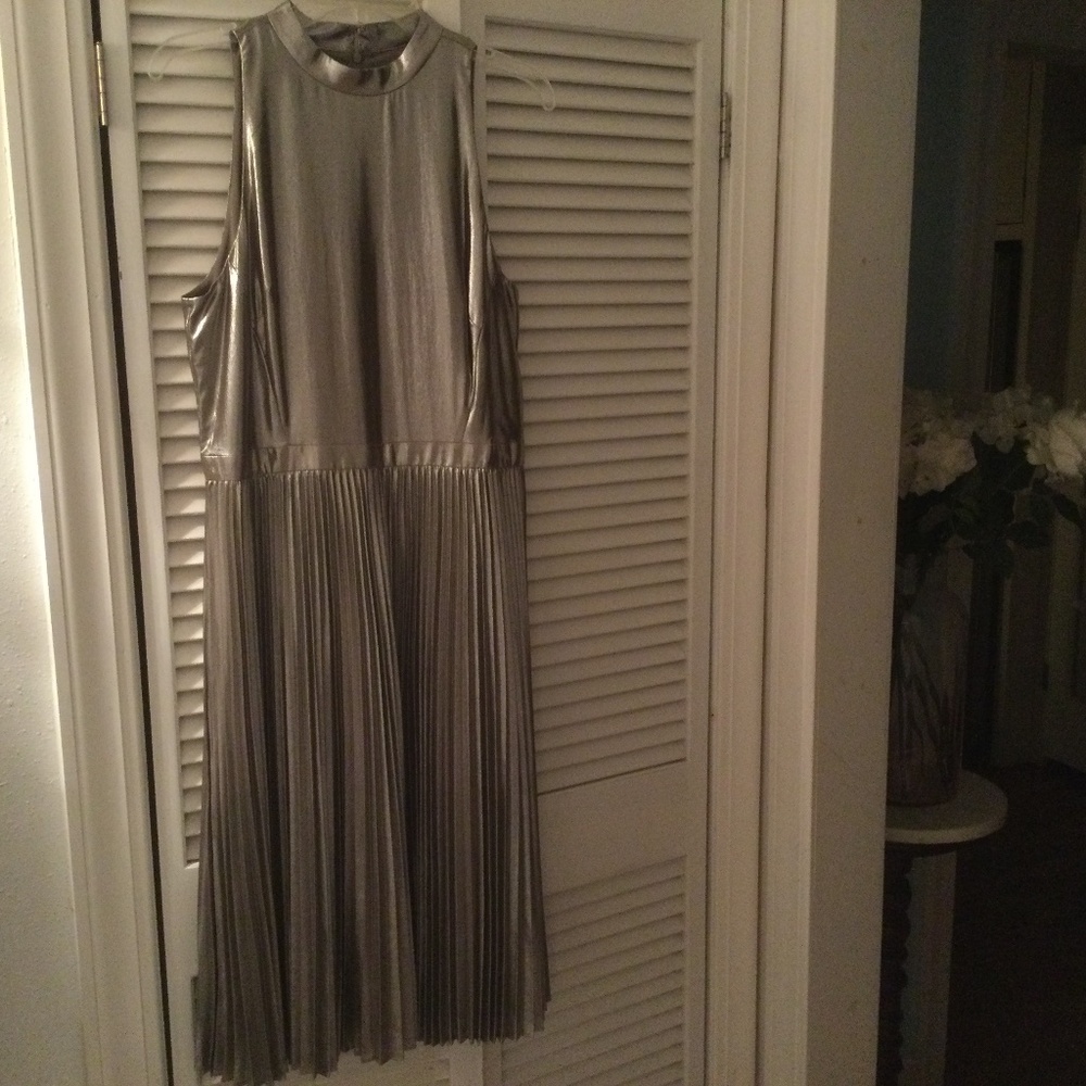 Banana Republic Gold Metallic Dress 12 tall